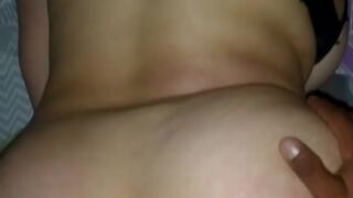 Fantasía de mi esposa sentir una verga más grande grande dentro de ella parte 2 como gime de rico