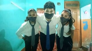 Desi School Girls Friends Threesome Xxxx video , Indian Desi School Friends Threesome Fucking Xxxx video